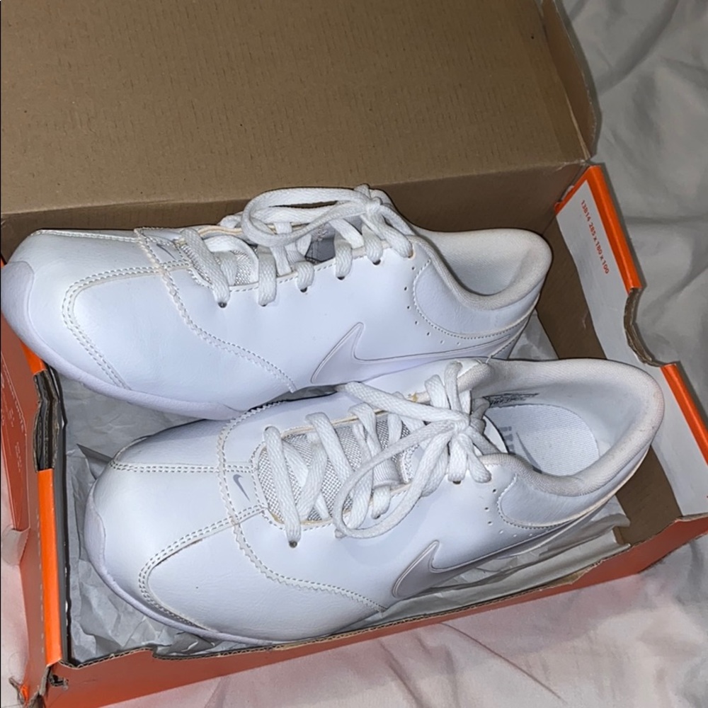 nike cheer unite shoes